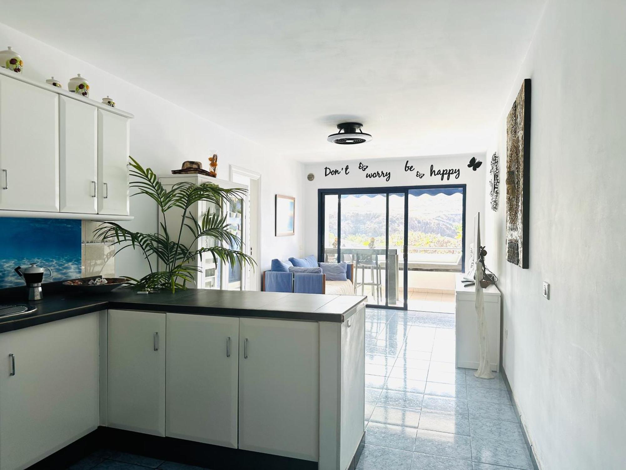Pambnb - Chic Beachside Apartment Playa San Juan Eksteriør bilde
