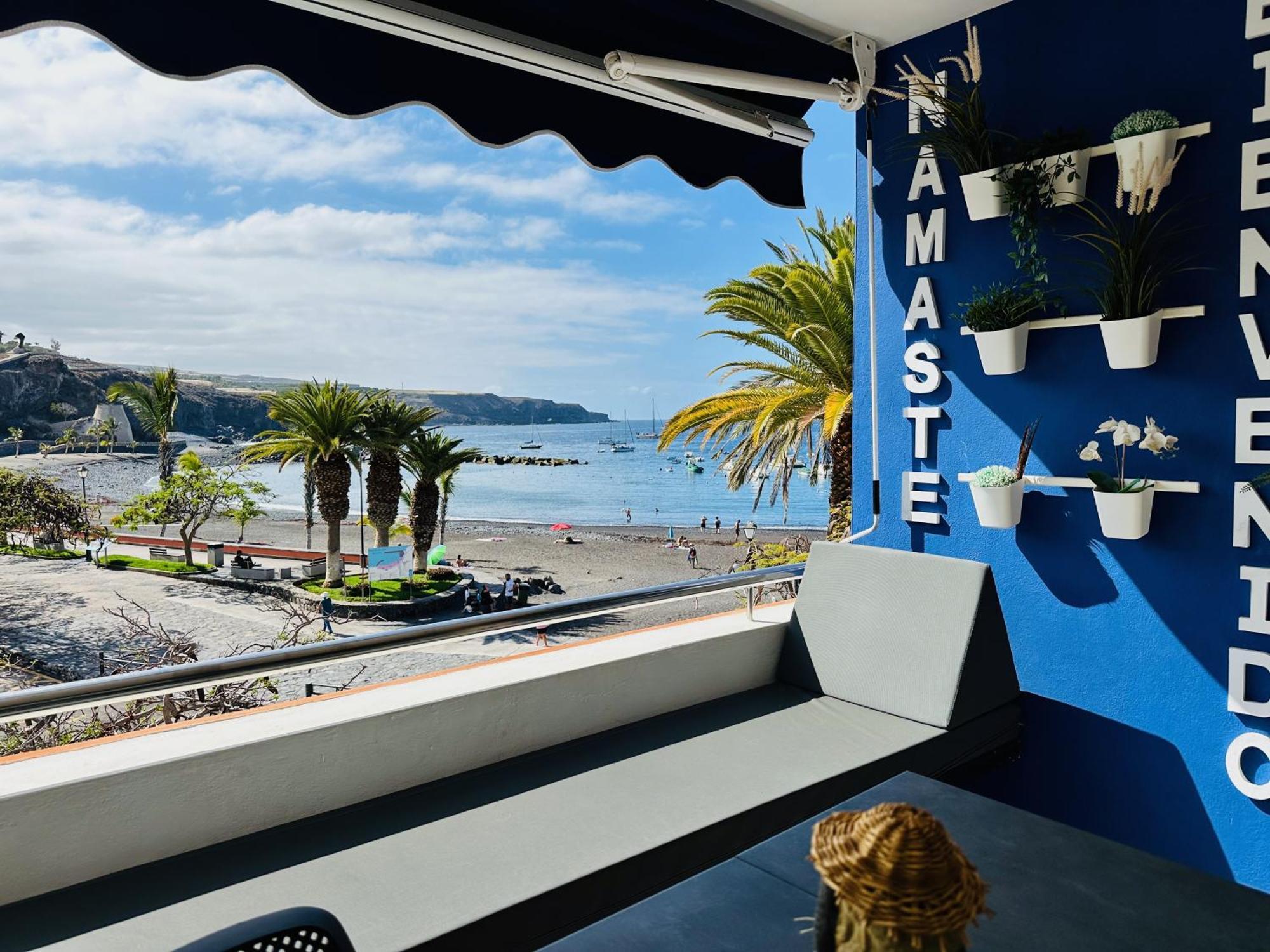 Pambnb - Chic Beachside Apartment Playa San Juan Eksteriør bilde
